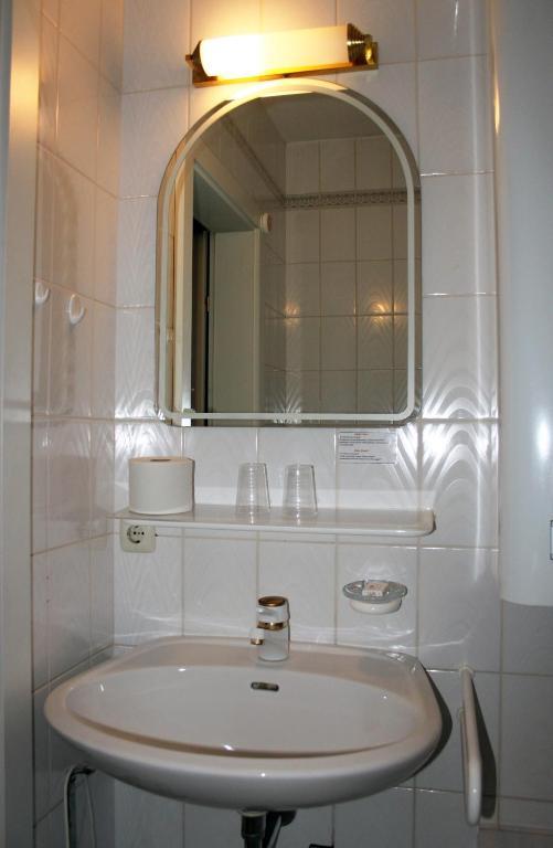 Hotel Hirschen Bad Gastein Bilik gambar